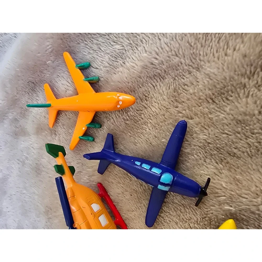 Safari Ltd In the Sky Toob Miniature Aircraft Figures Planes Helicopter Skydiver